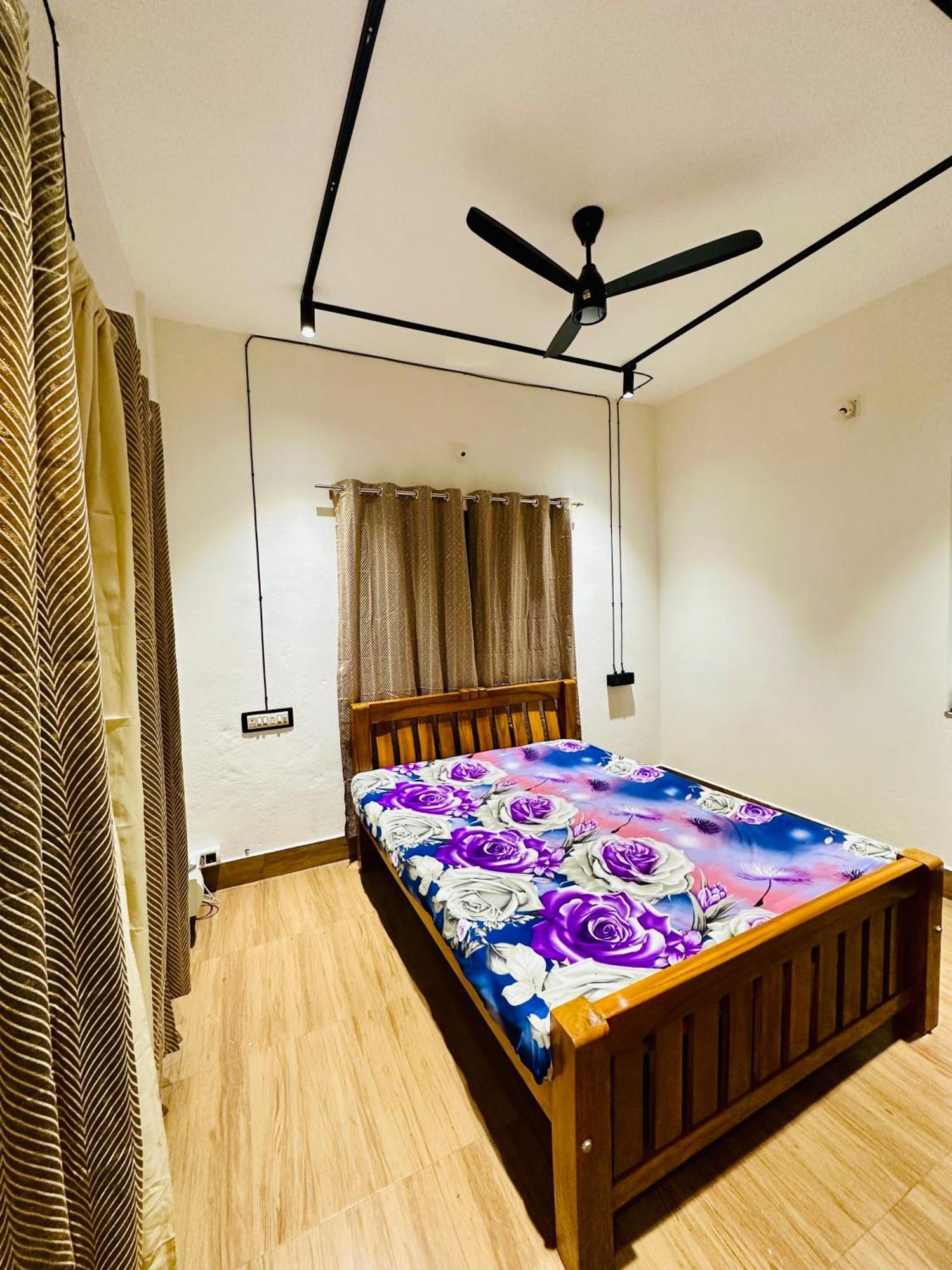 Neat Ac Room Near Someshwar Beach Mangalore Exterior photo