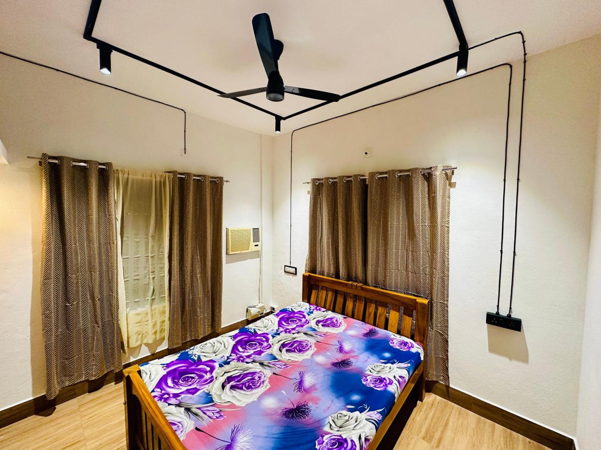 Neat Ac Room Near Someshwar Beach Mangalore Exterior photo